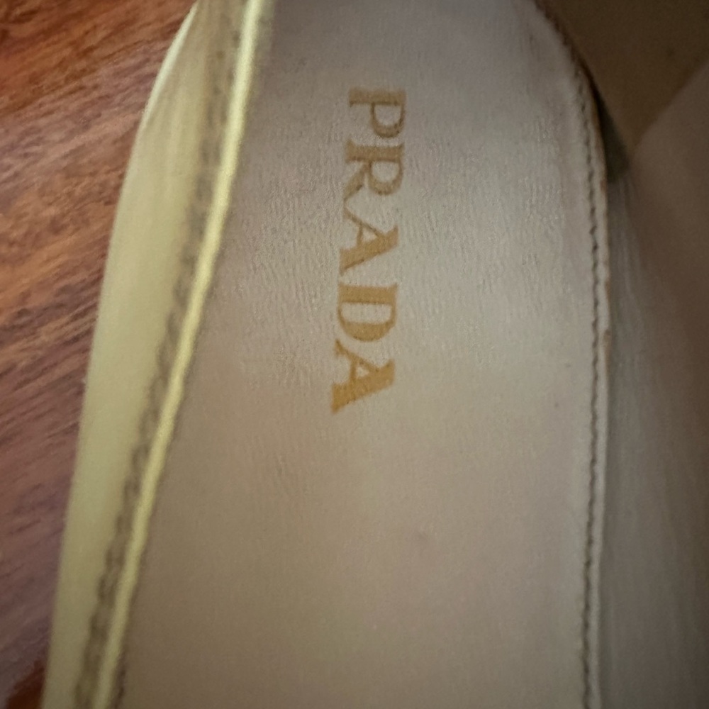 Prada Women's yellow and tan Ballet Flats Sz:Eu 36.5 - Picture 5 of 12